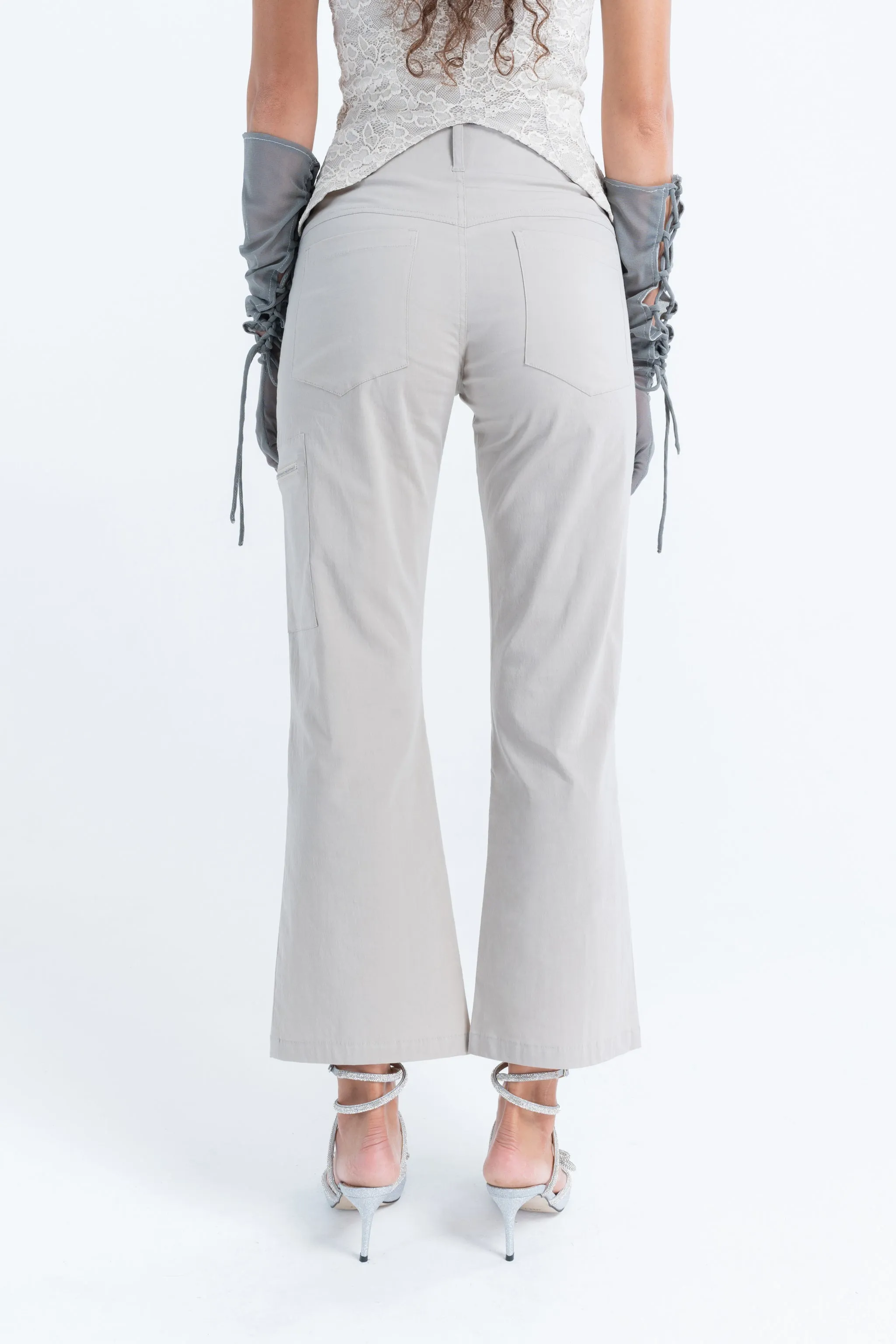 Lightweight Utility Flares in Oyster