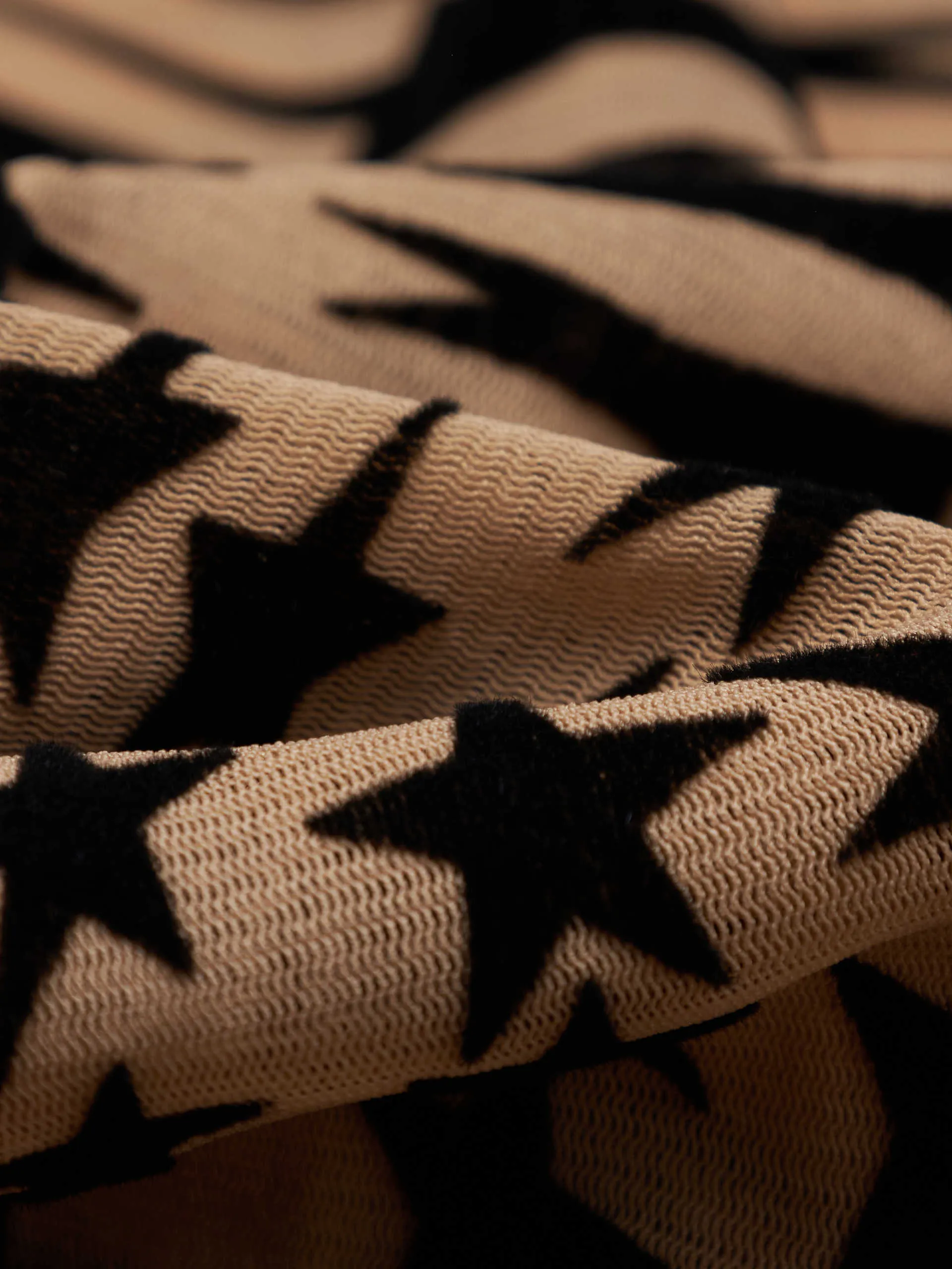 Star Pattern Stretch Top